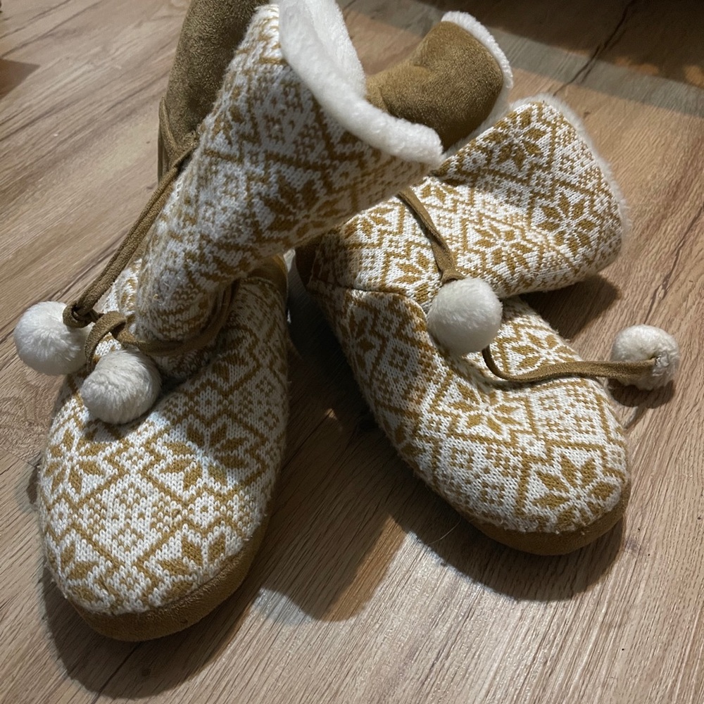 Slippers